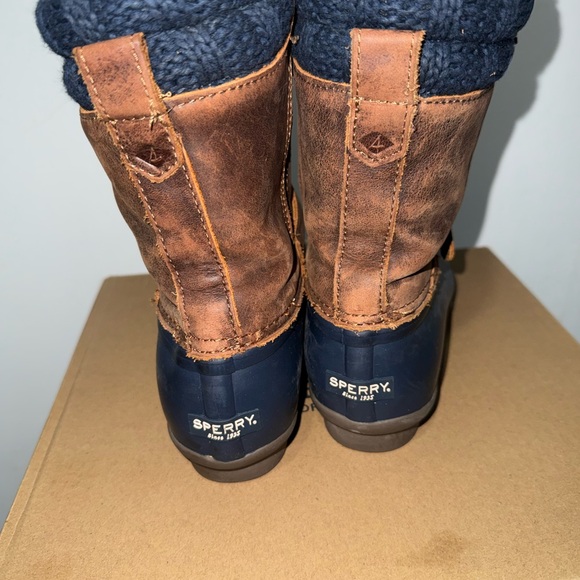 Sperry Brown and Blue Boots - Picture 4 of 8
